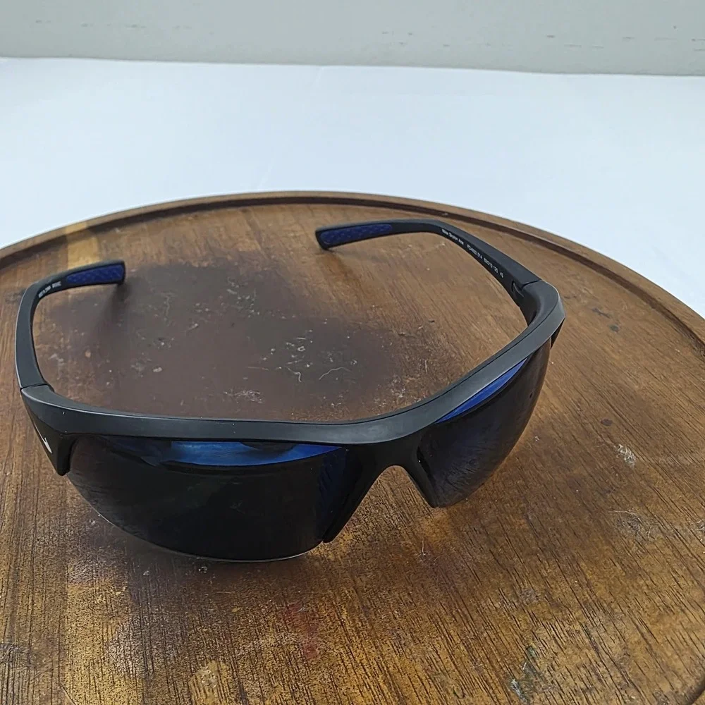 Nike Skylon Ace Sunglasses Mens 69-10-125 Black Blue Tinted Shield FQ4683-014